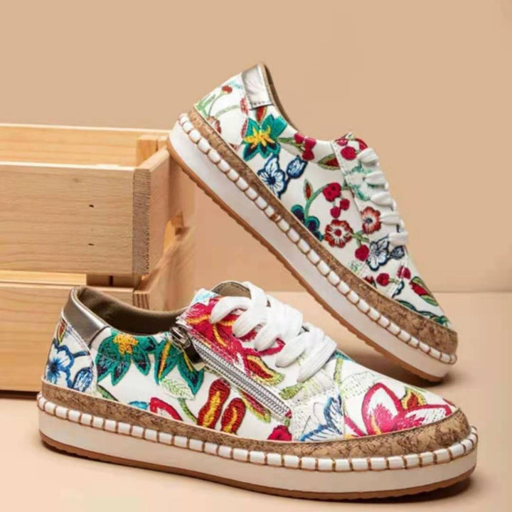 Trendy women's sneakers with floral pattern and practical zipper Lune London