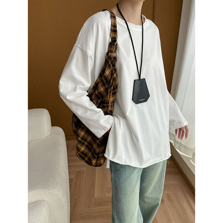 Women's casual long sleeve shirt with a loose fit Chic & Stil