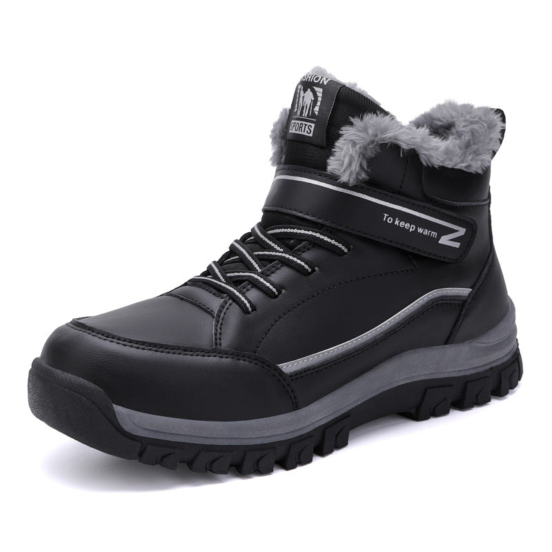 Insulated winter boots for women with a slip-resistant profile sole and warm inner lining Lune London