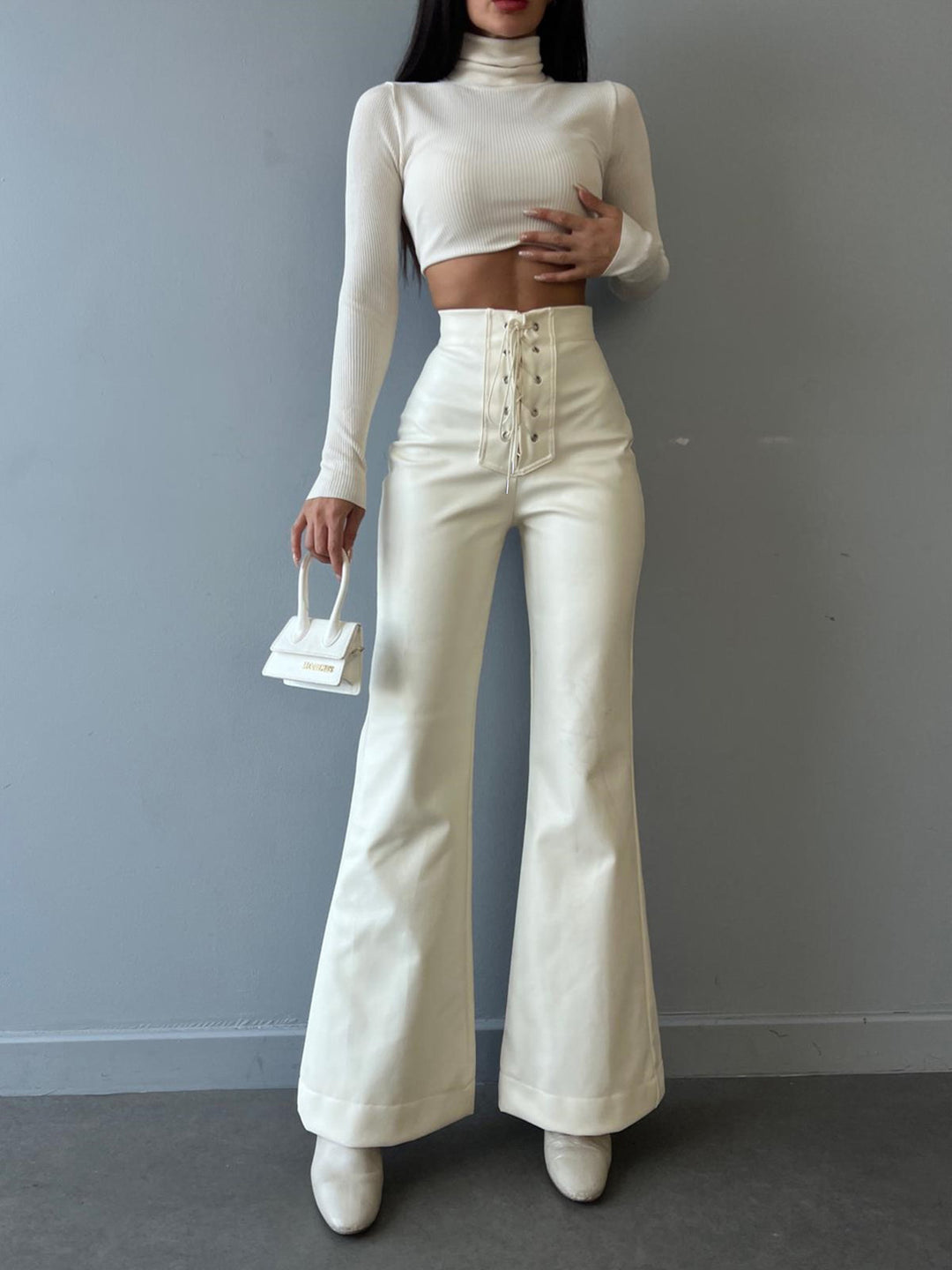 High-waisted pants for women with laces Lune London