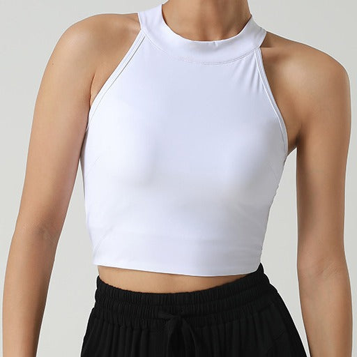 Ladies Sportif Crop-top with high collar and breathable properties Lune London