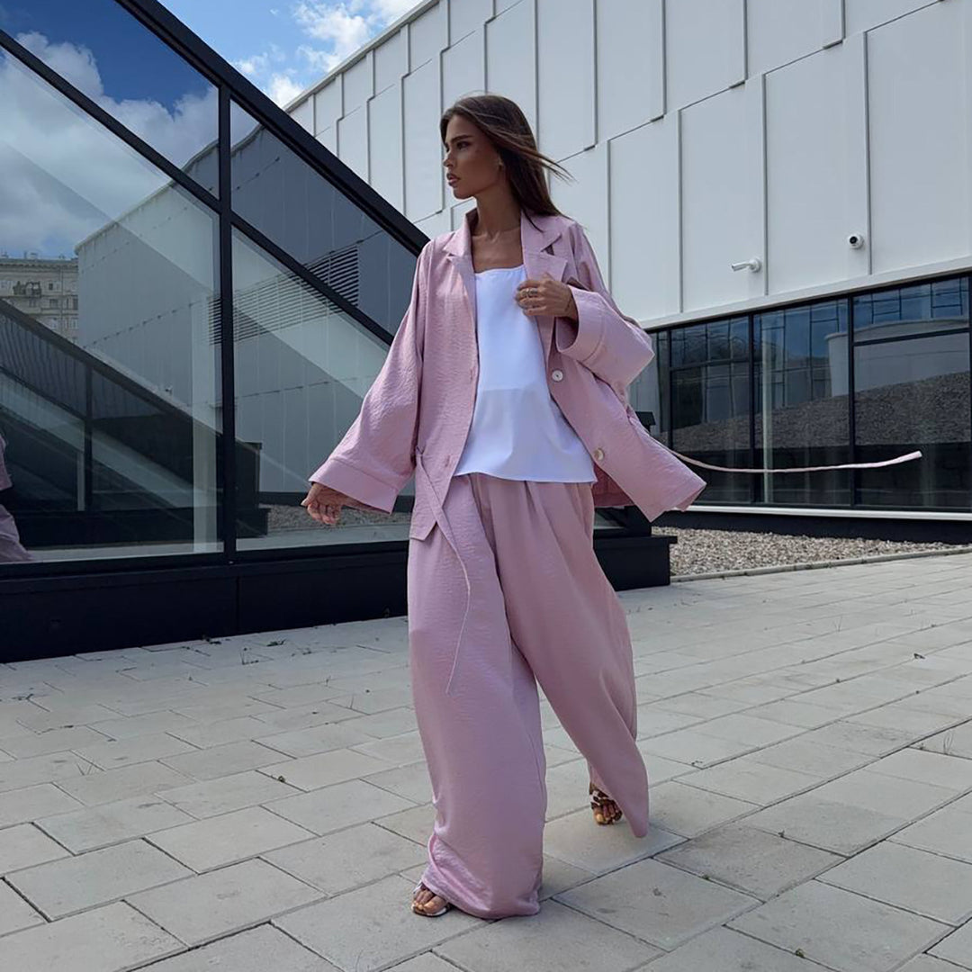 Oversized jacket for women with wide sleeves and matching pants Lune London