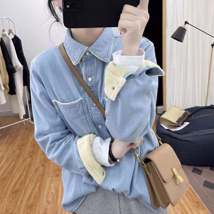 Blouse en denim décontractée pour femmes avec col contrasté Chic & Stil