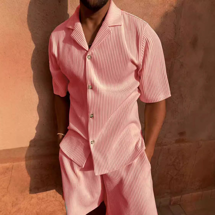 Short-sleeved shirt for men and shorts with structured design Lune London