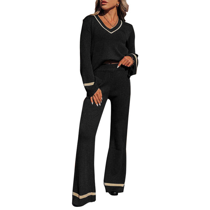 Ladies casual set with wide leg and V-neck Lune London