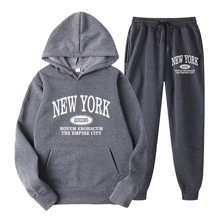Women's Sporty Hooded Set with Large New York Print Chic & Stil
