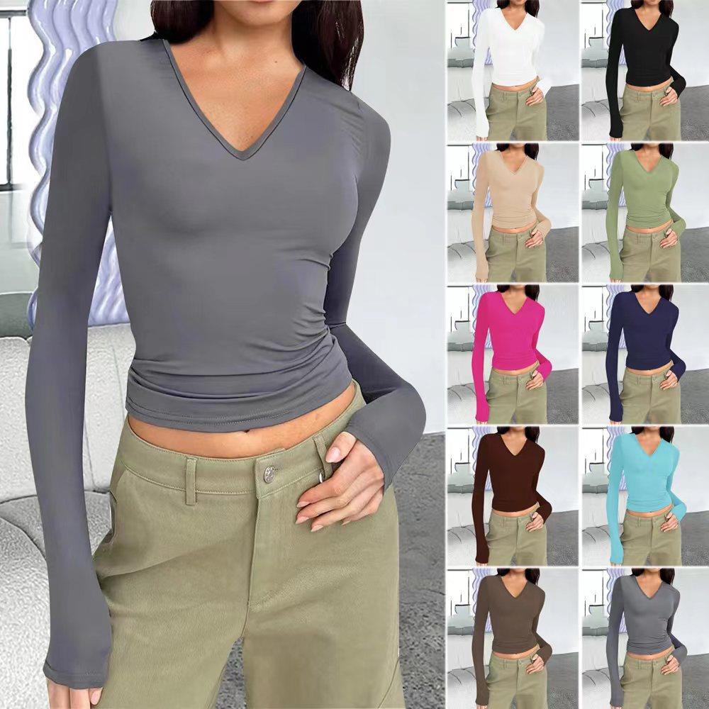 Long sleeve women's T-shirt with V-neck and fitted cut Lune London