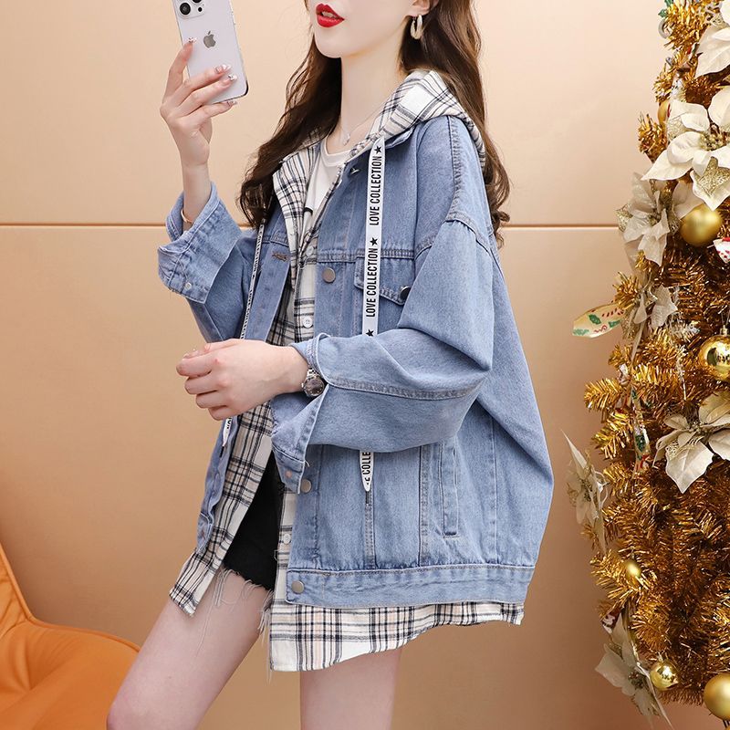 Veste en denim décontractée et à la mode pour femmes avec capuche Chic & Stil