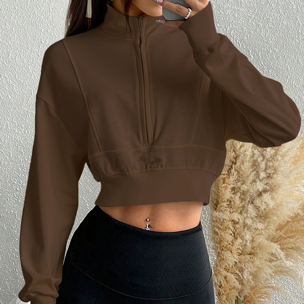 Short sweatshirt for women with high zipper and soft material Chic & Stil