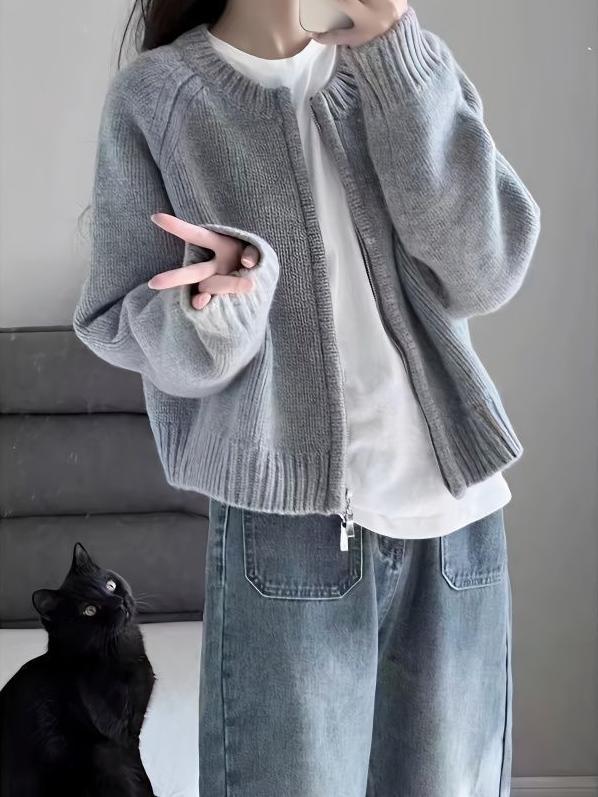 Cardigan féminin élégant et confortable avec zip Chic & Stil