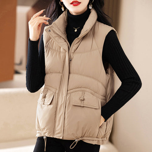 Quilted vest for women with practical pockets and adjustable hem Lune London
