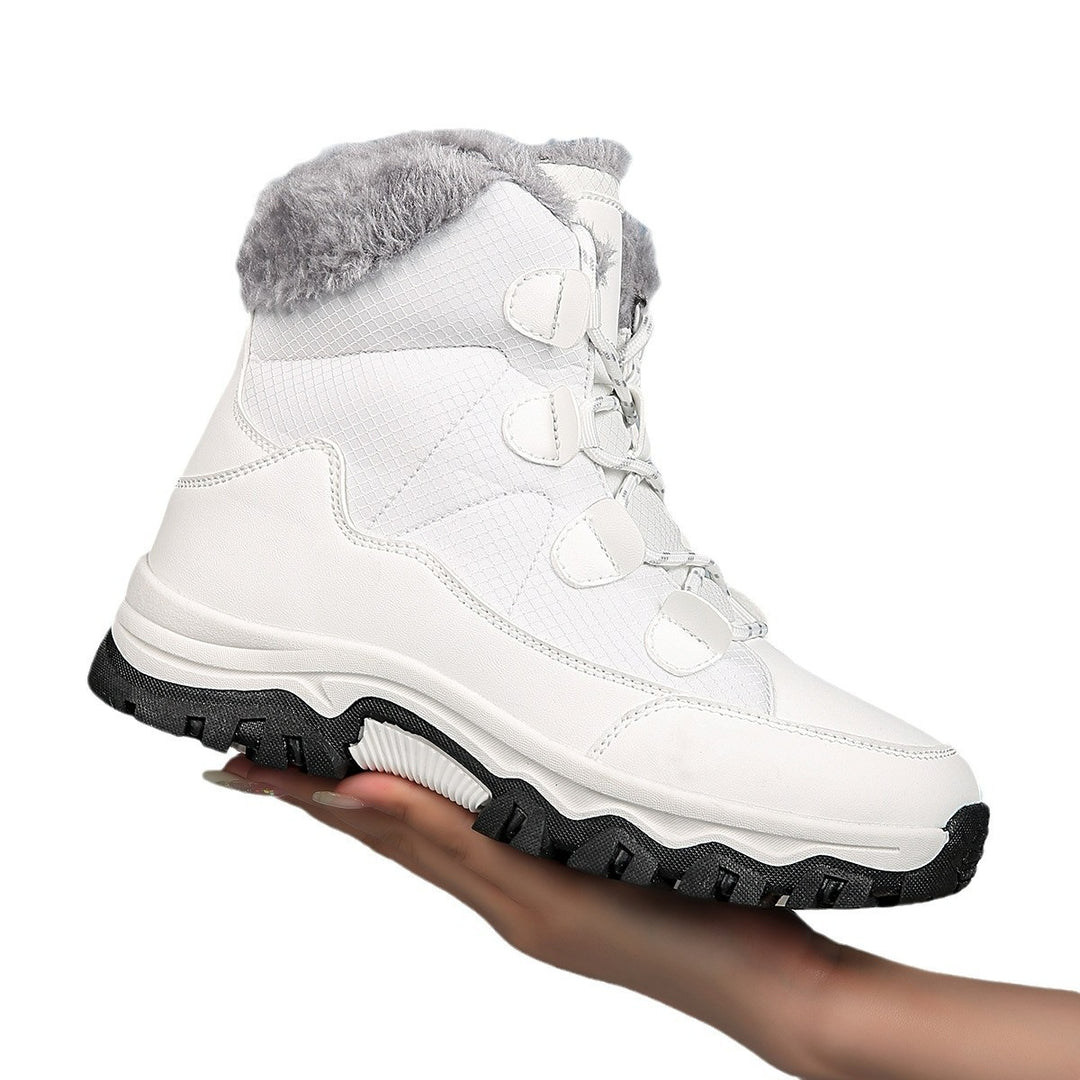 Thermal winter boots for women with insulating lining and non-slip sole Lune London