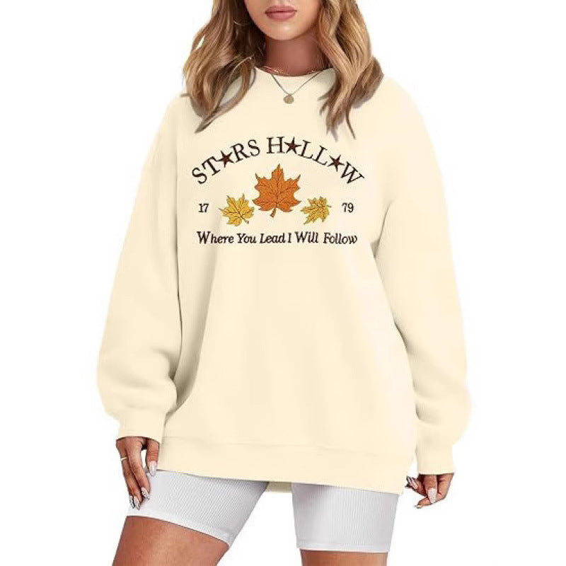 Sweat-shirt pour femmes avec une coupe décontractée et un motif automnal décoratif Chic & Stil