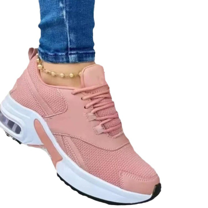 Sport shoes for women with innovative cushioning technology Lune London