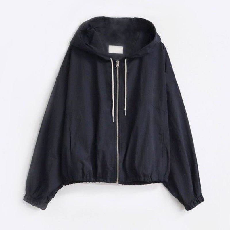 Veste de transition légère pour femmes avec capuche et manches volumineuses Chic & Stil
