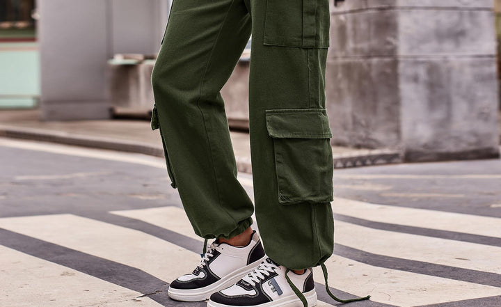 Women's cargo pants with an innovative cut and practical pockets Lune London