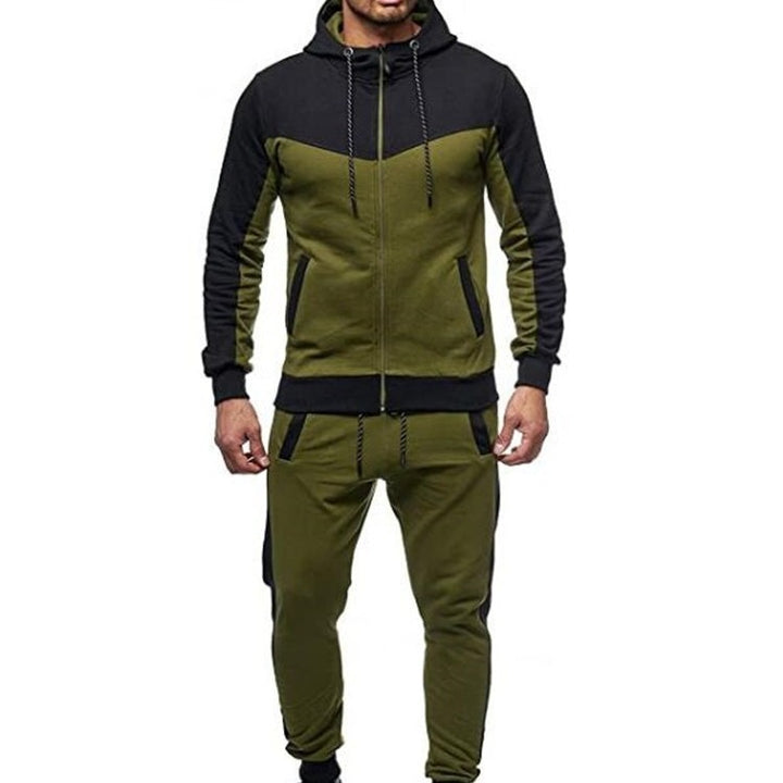 Sporty Men's Tracksuit with Hood and Practical Chic Pockets