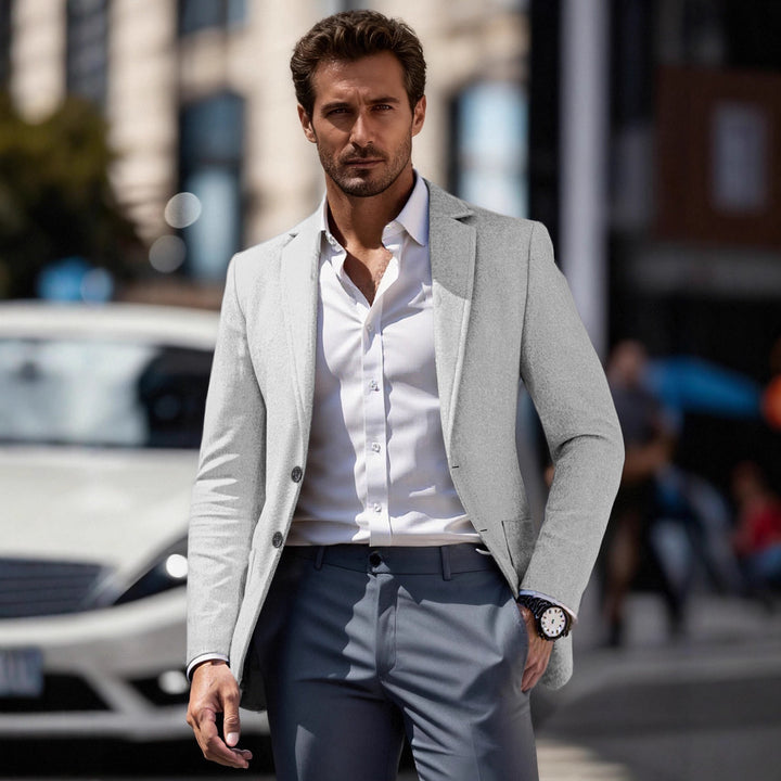 Elegant fitted business suit jacket for men Lune London