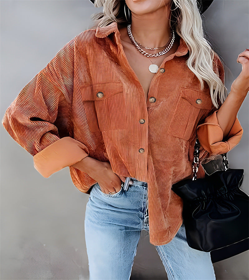 Utility jacket for women with detailed treatment of buttons and pockets Lune London