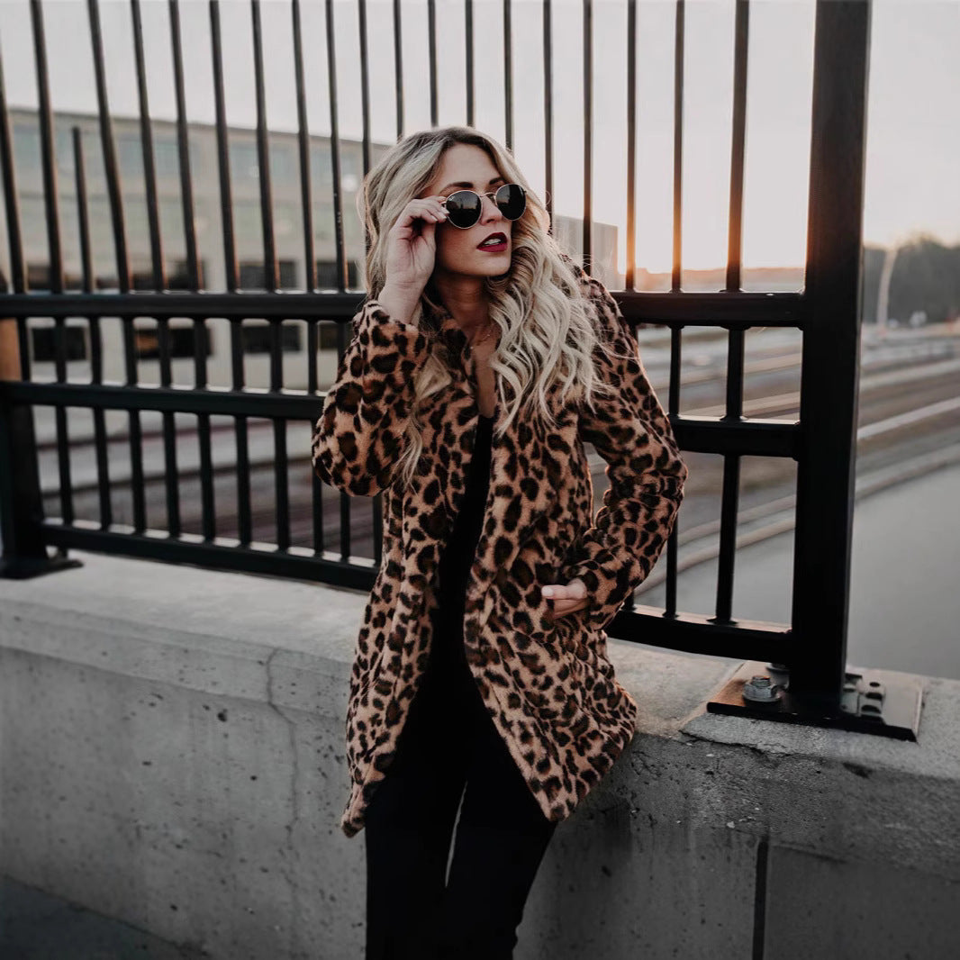 Ladies luxury faux fur coat with exotic leopard pattern Lune London