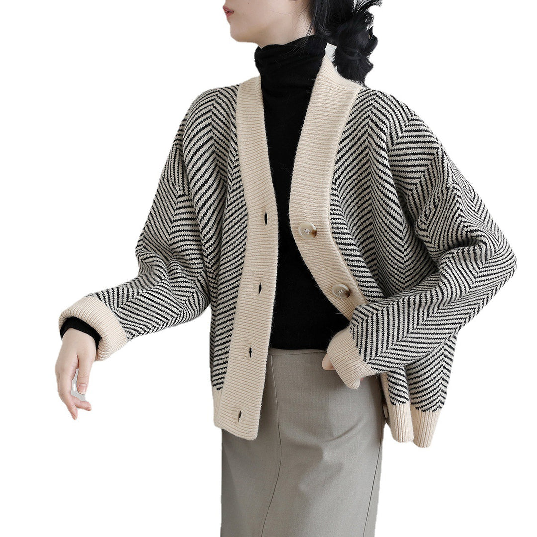 Gilet à la mode pour femmes avec motif en zigzag et boutons élégants Chic & Stil