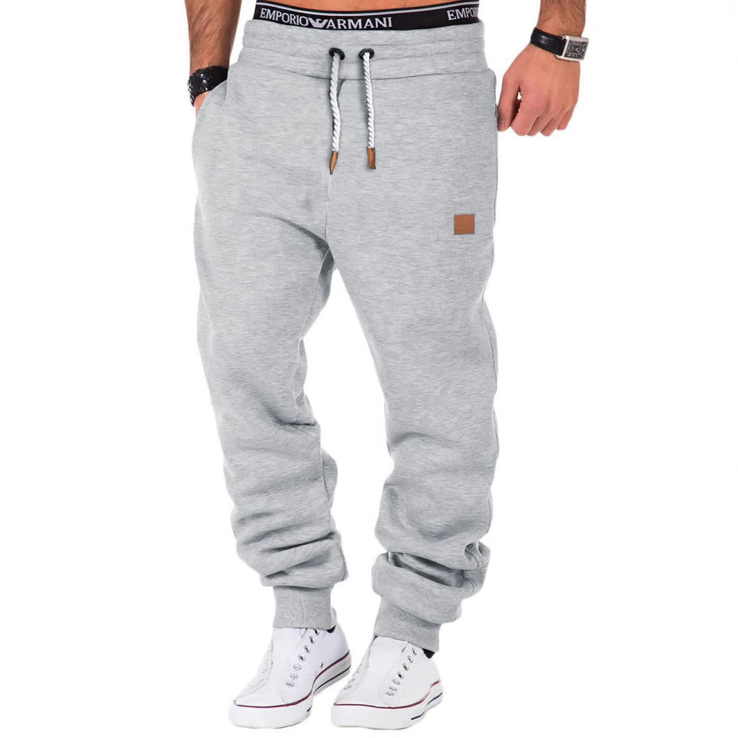 Casual jogger pants for men with elastic waistband and practical pockets Lune London