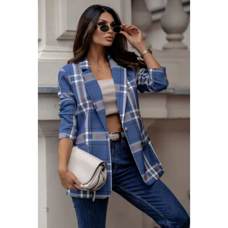 Oversized plaid blazer for women in a modern style with elegant details Lune London