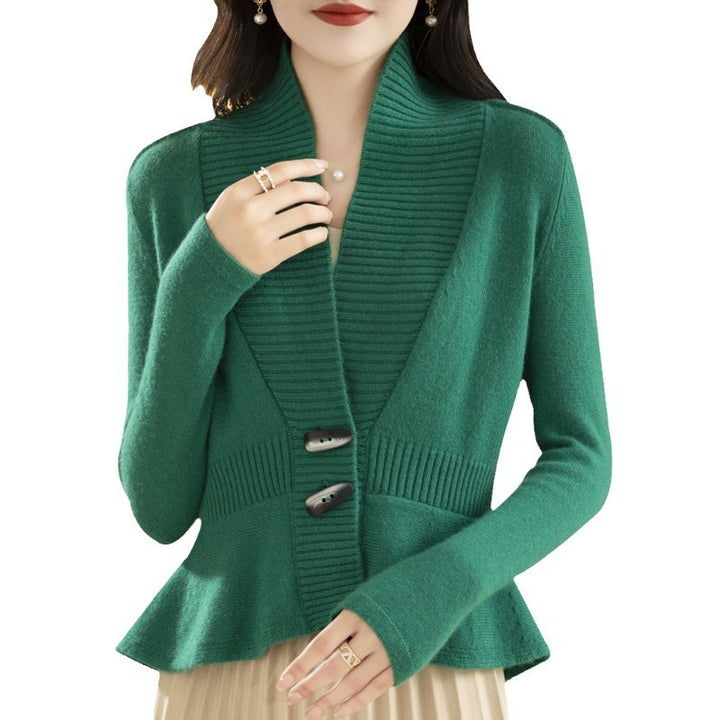 Lune London elegant woman knitted cardigan with wrapped appearance and button detail
