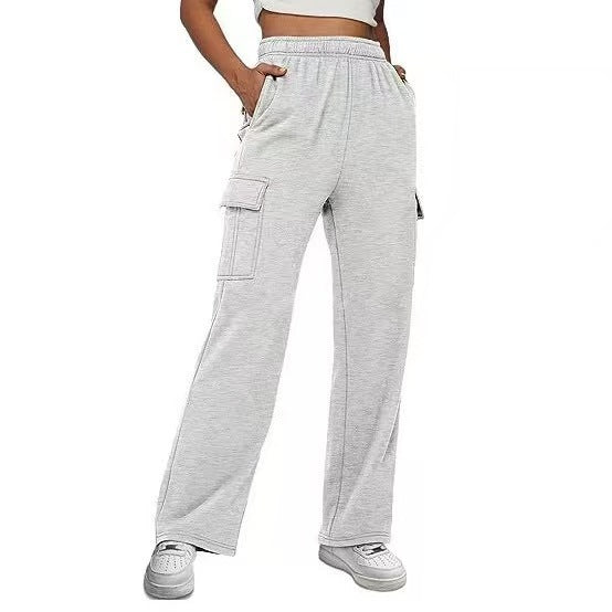 Casual cargo pants for women with elastic waistband and practical side pockets Lune London