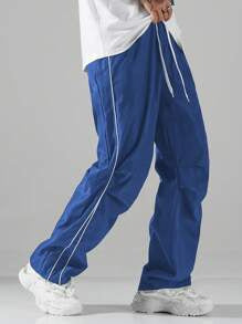 Sport leisure pants for men with elastic waistband and stylish contrast bands Lune London