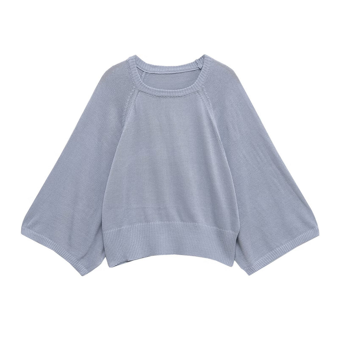 Ladies elegant knit top with loose fit and ribbed details Lune London