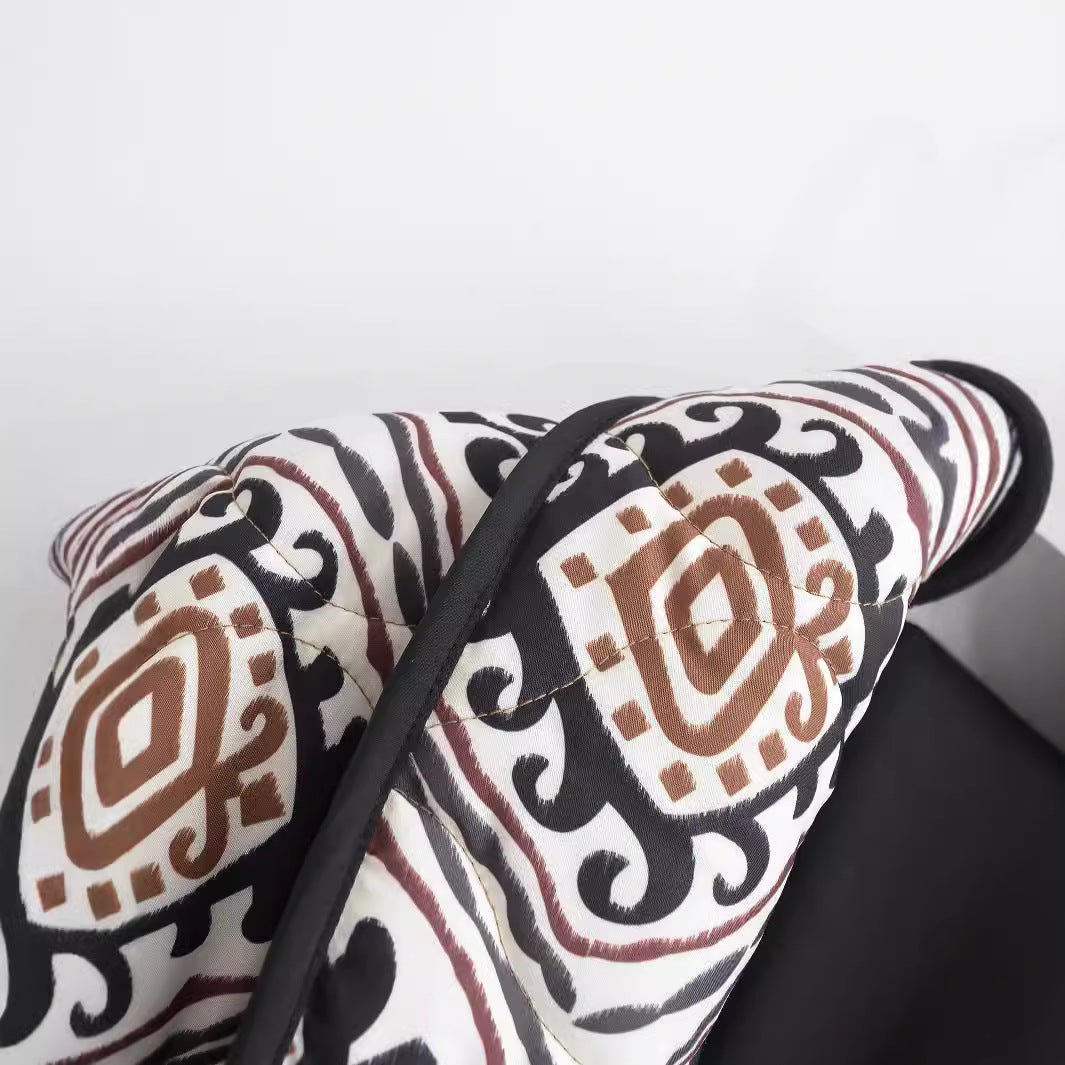 Veste matelassée à motifs pour femmes au style oversize Chic & Stil