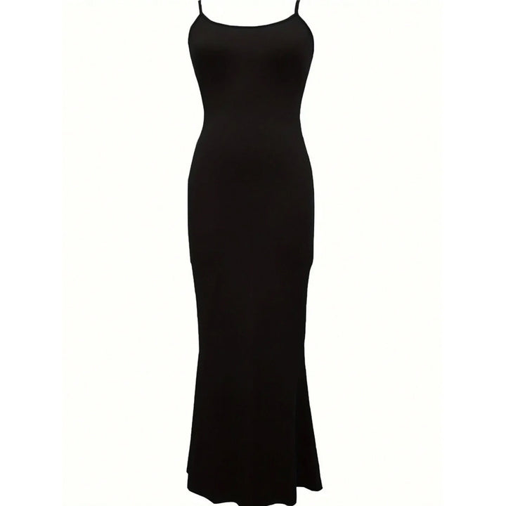 Elegant maxi dress for women with narrow spaghetti straps and a fluid cut Chic & Stil