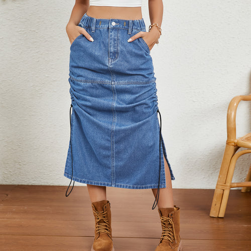 Midi skirt for ladies with elastic waist, side slits and gathers Lune London