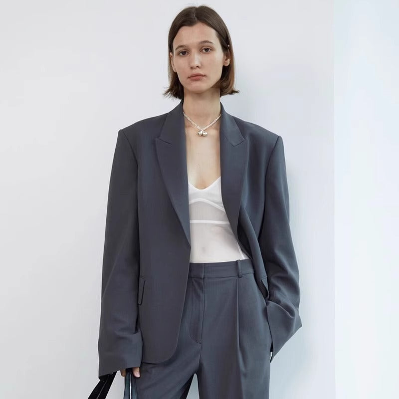 Blazer surdimensionné élégant pour femmes avec des détails subtils Chic & Stil