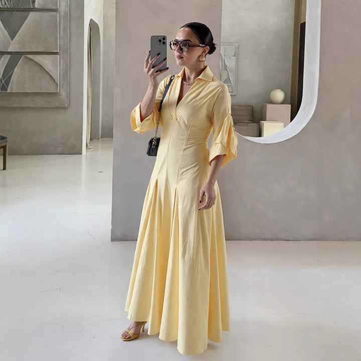 Shirt dress for ladies with an elegant V neckline and wide sleeves Lune London
