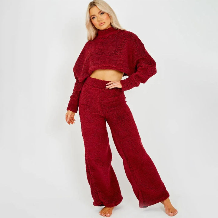 Comfortable ladies lounge set with wide leg and high collar Lune London