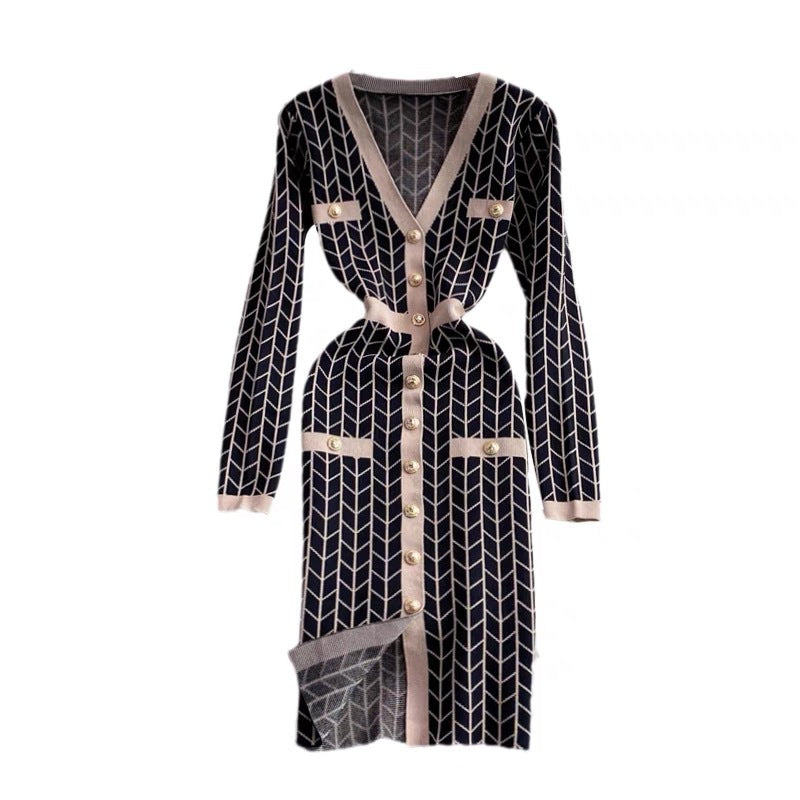 Knit dress for women with button details and V-neck Lune London