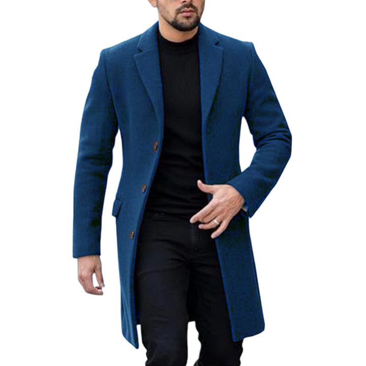 Elegant wool coat for men with a modern cut and practical pockets Lune London