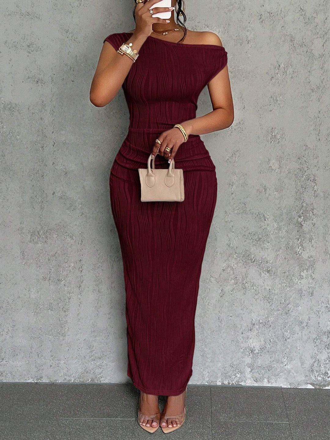 Ladies Elegant and Fitted Maxi Dress with One Shoulder Design Lune London