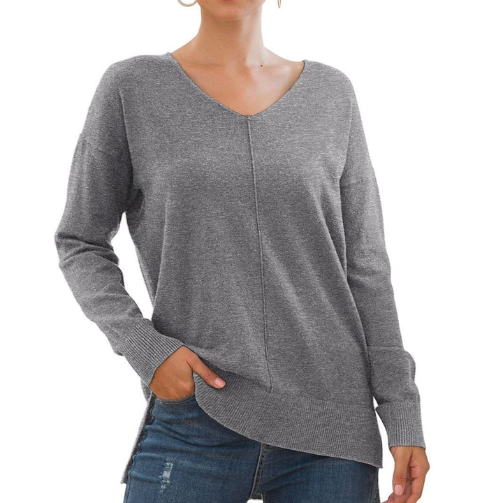 Elegant women's sweater with V-neck and asymmetrical hem Lune London