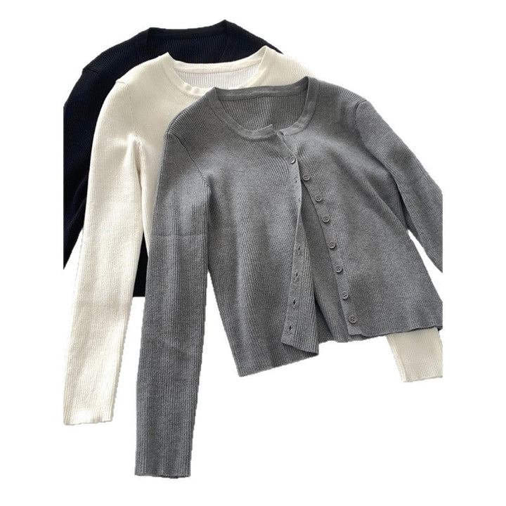 Cardigan en maille côtelée fine pour femmes avec manches longues et fermeture à boutons Chic & Stil