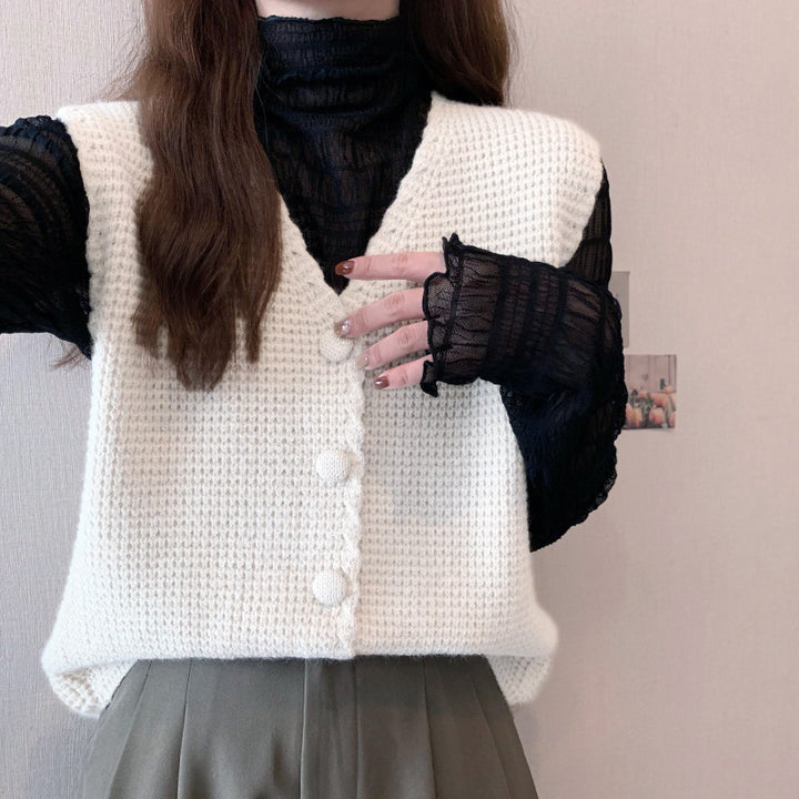 Ladies knitted vest Lune London