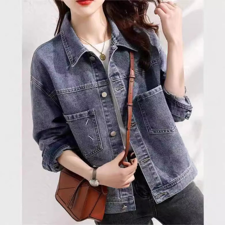 Veste en denim pour femmes avec coupe surdimensionnée à la mode Chic & Stil