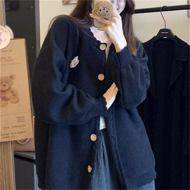 Knit jacket for women with refined cable details and button closure Lune London