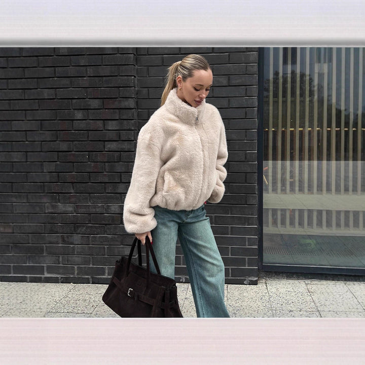 Woman Short Shocking Jacket in Luxury Faux Fur Lune London