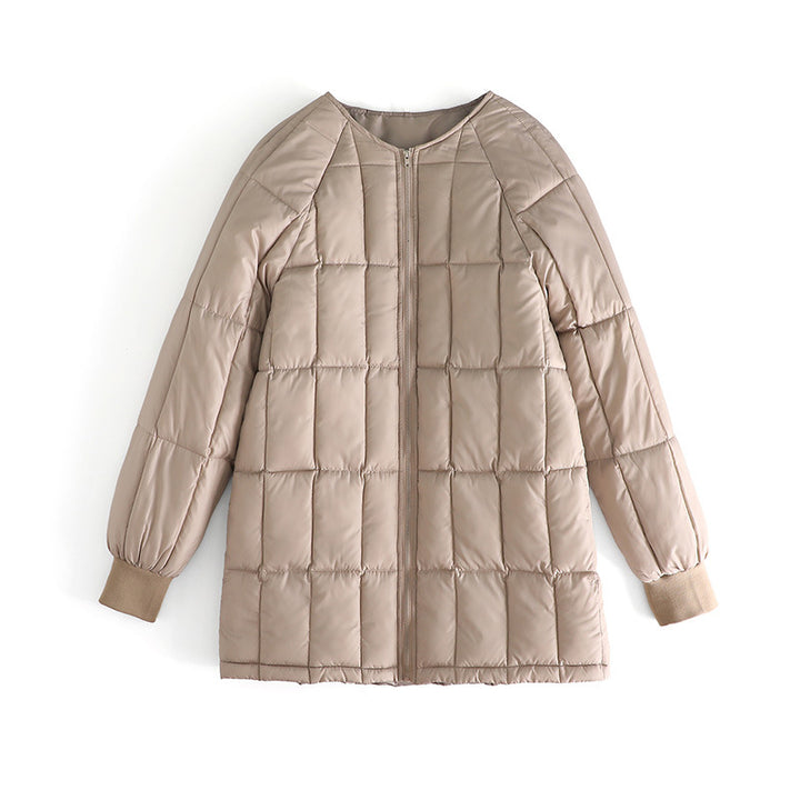Lune London fashionable women's transition jacket with removable faux fur collar and drawstring waist