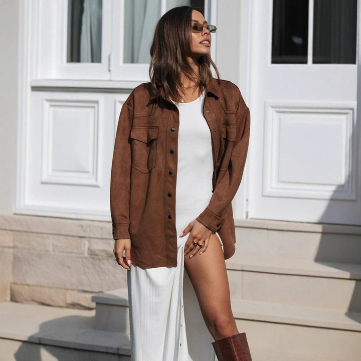 Blouse surdimensionnée pour femmes en imitation suède douce Chic & Stil