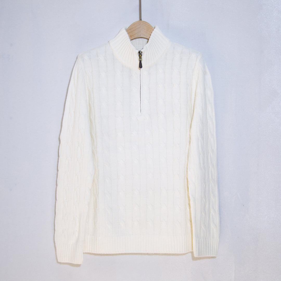 Elegant knitted sweater for men with half-zip closure and cable pattern Lune London