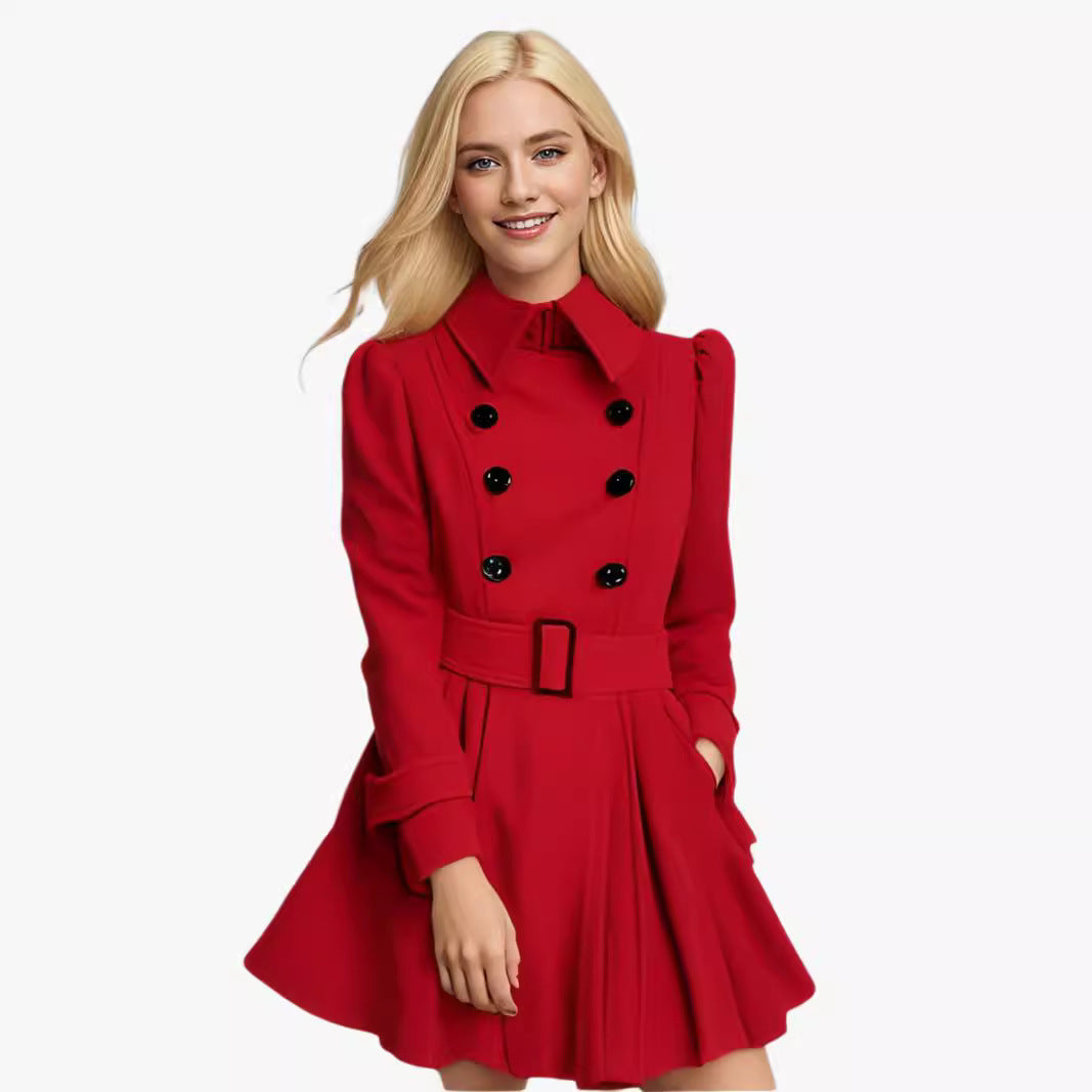Modern trench coat for women with a fitted cut and button lining